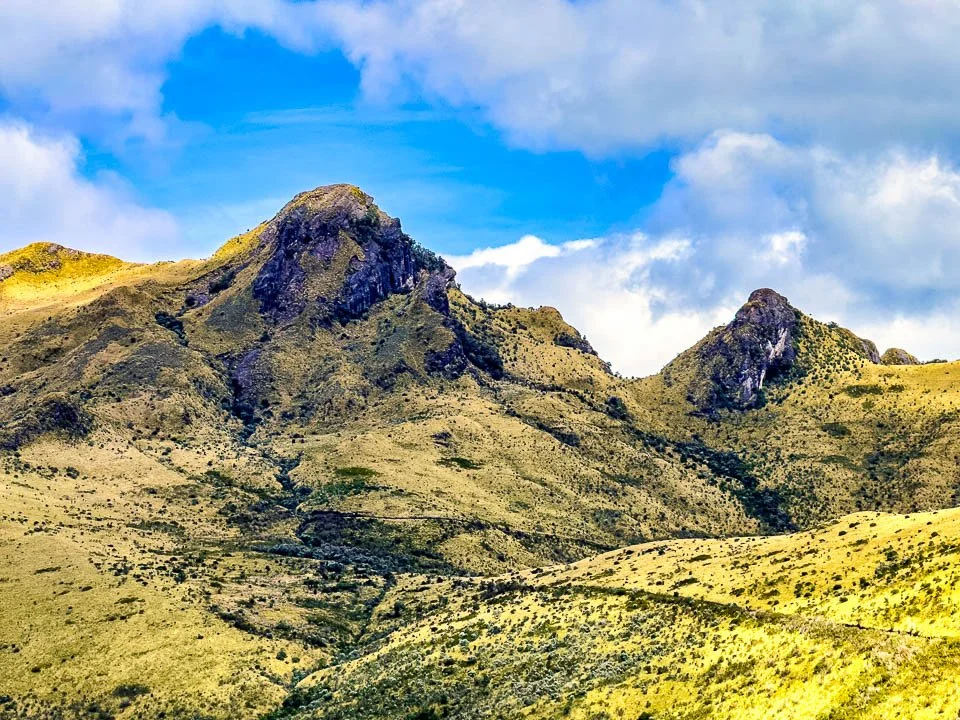 Ecuador Climbing & Hiking, "2 Summits"