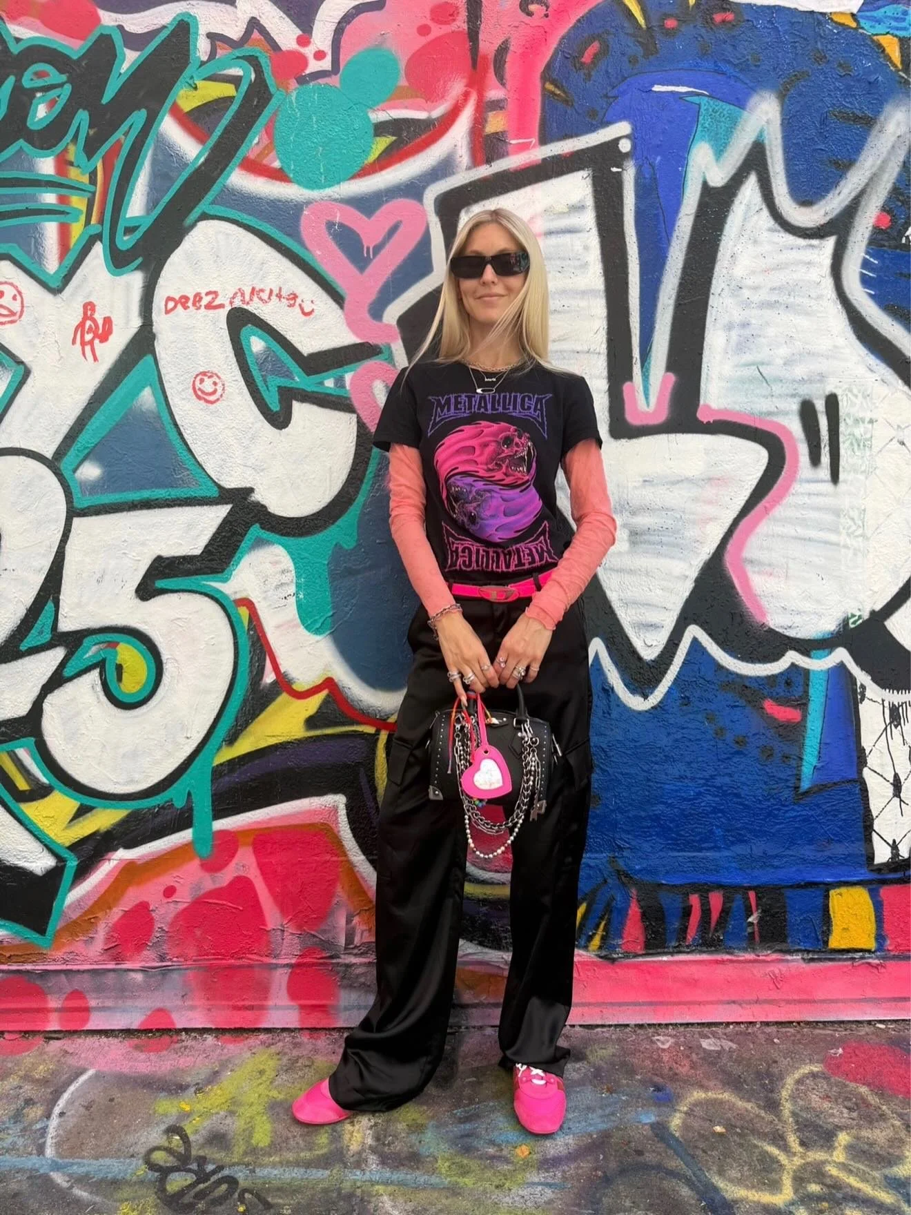 i hope james 🤘🏻 hetfield sees this. comment your favorite @metallica song.