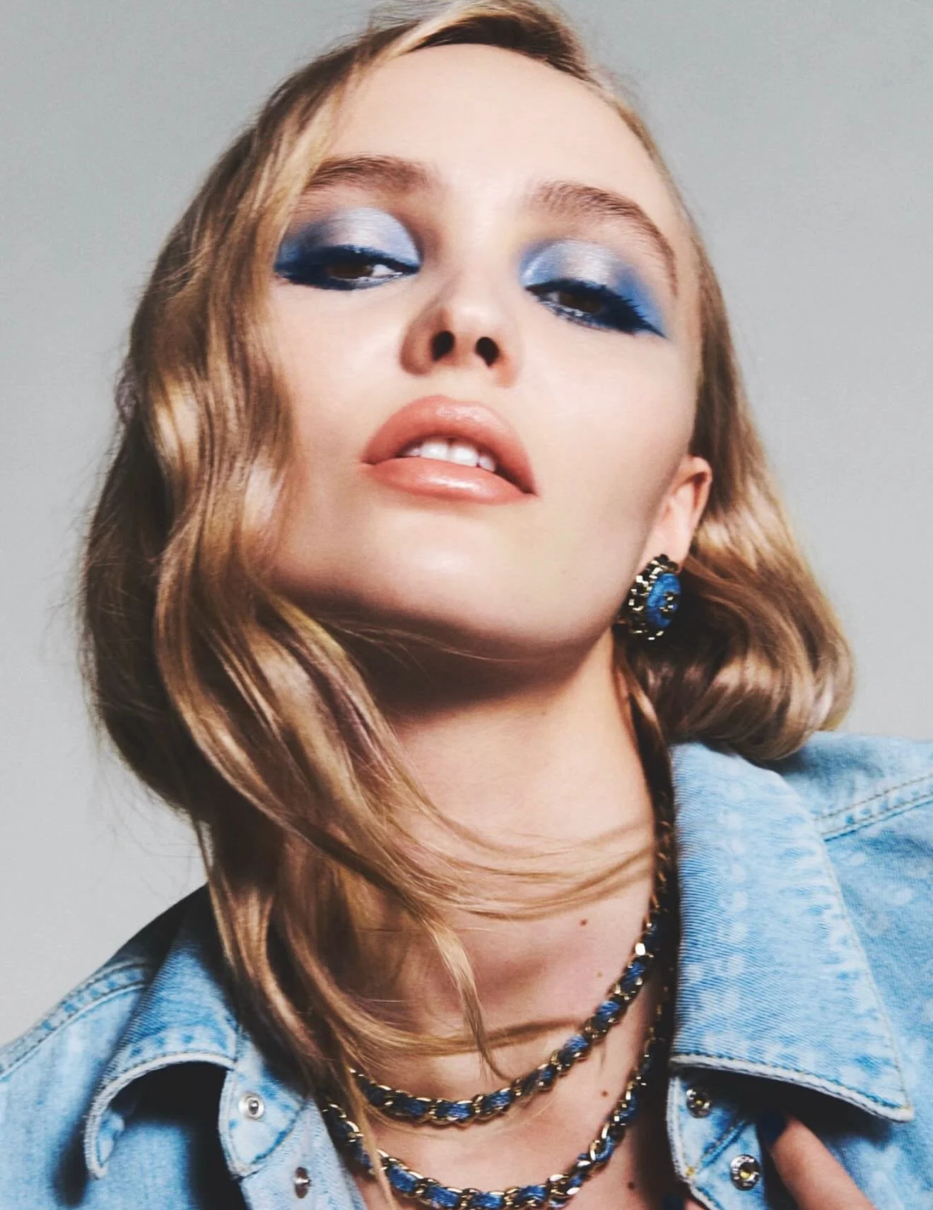 🦋✨🩵⚡️🐟👑🩱