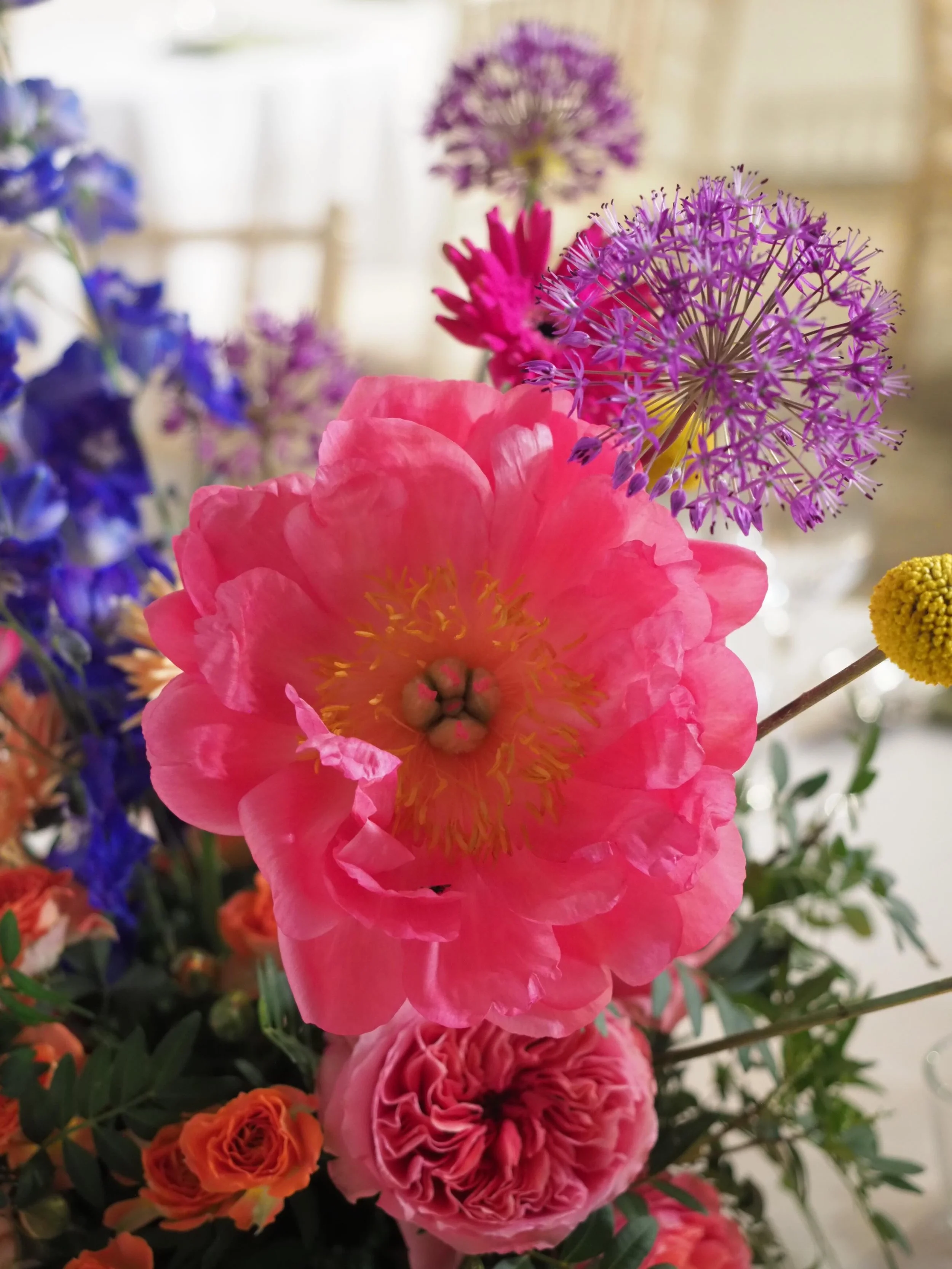 Last weekend was full of colour for Charles and Cissy&rsquo;s wedding . 💙💜💗💛