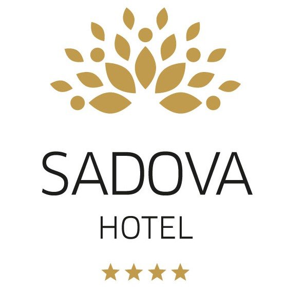 2016-03-04-HOTEL-SADOVA-logo-pion-RGB-01 male.jpg