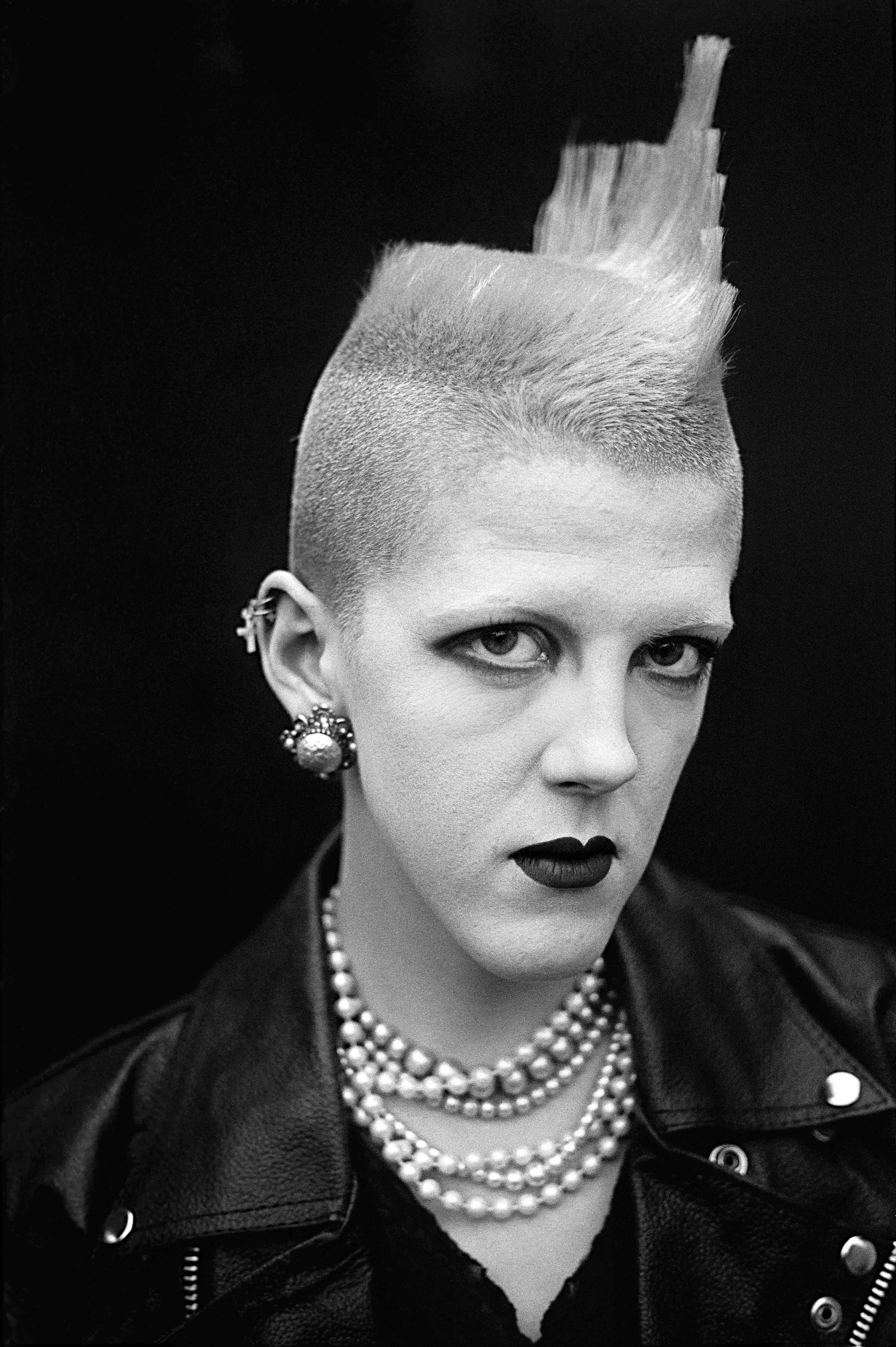 Derek_Ridgers_Scarlett_83_Punk_London_Unravel_Productions.jpeg