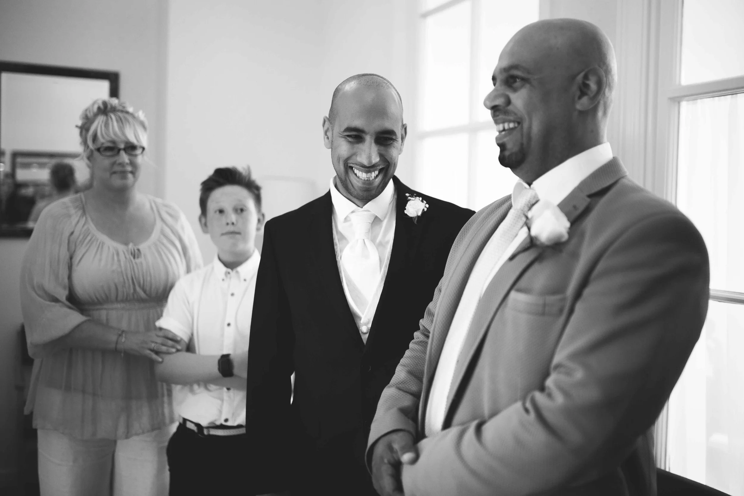 Kent Wedding Photographer James Davies-7.jpg