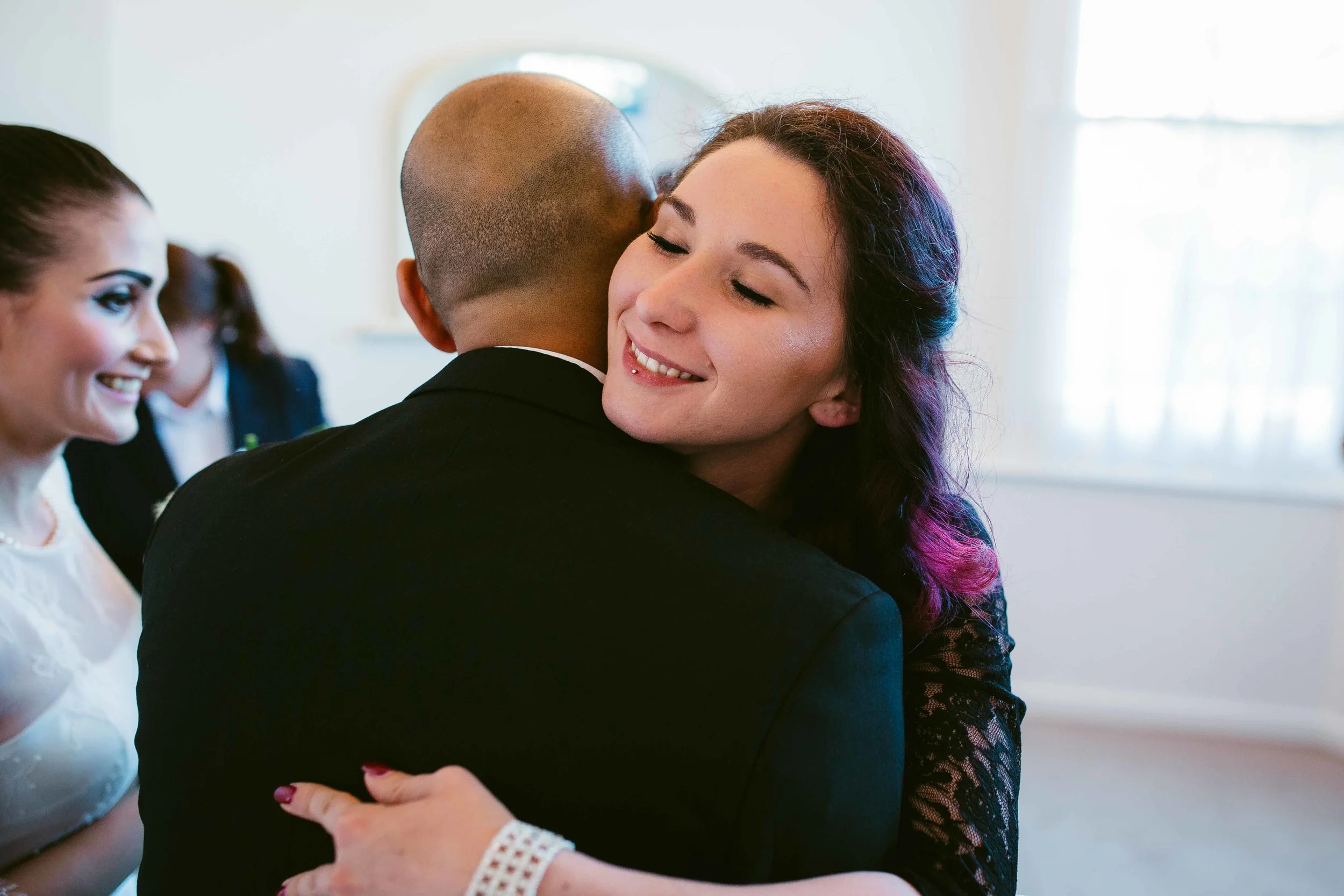 Kent Wedding Photographer James Davies-27.jpg