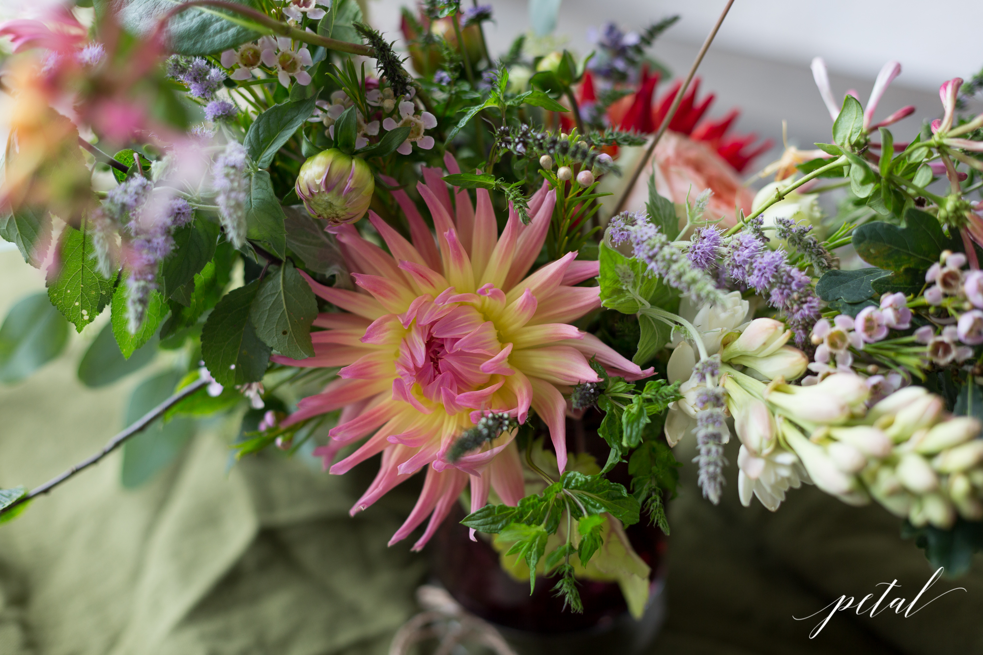 Arrangement by Leonie - 'The Scent of Summer' workshop