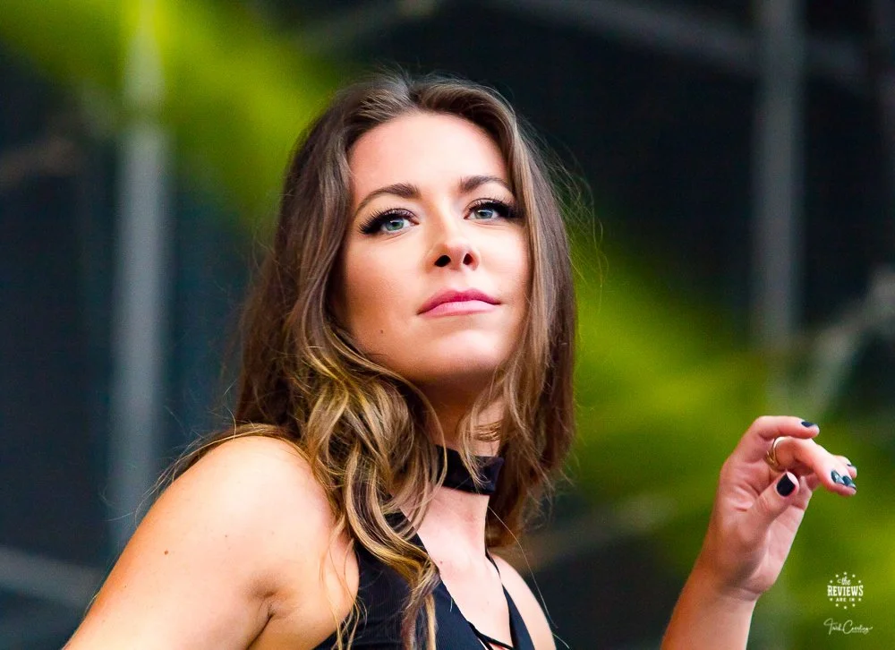 VANESSA-MARIE-CARTER.jpg