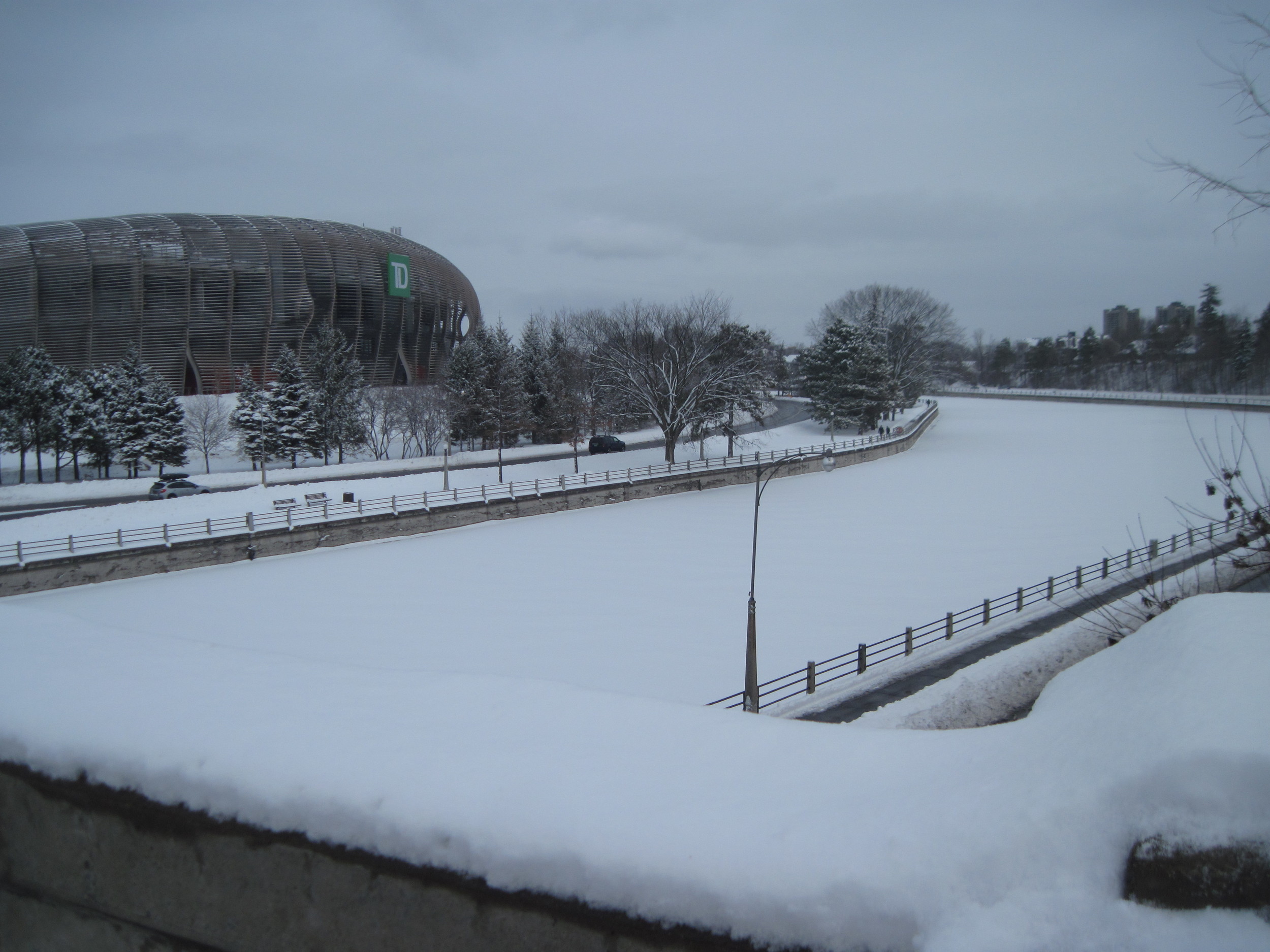 The Rideau Canal not-yet-skateway as seen from the Bank Street Bridge.