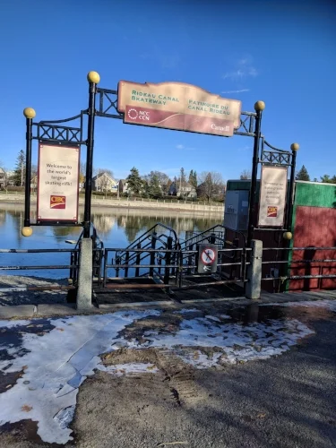 canal fifth entrance.jpg