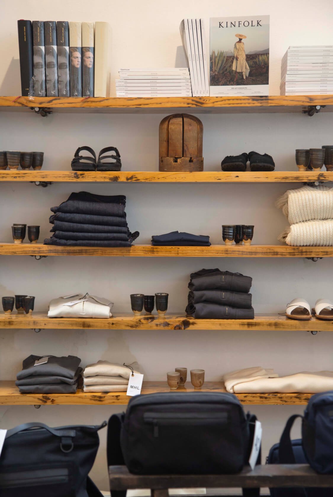 Jones Arnhem - Interior-19.jpg