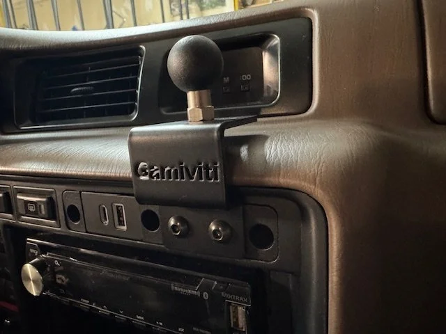 Dashboard Accessory Mounts