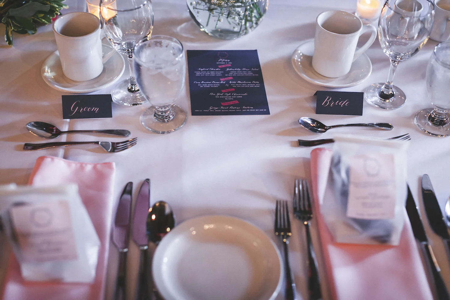 Menu + Placecards