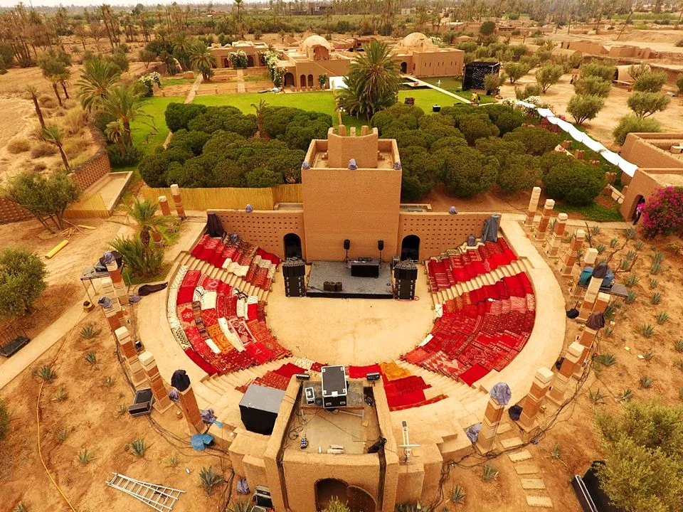 01 Amphitheater.jpg