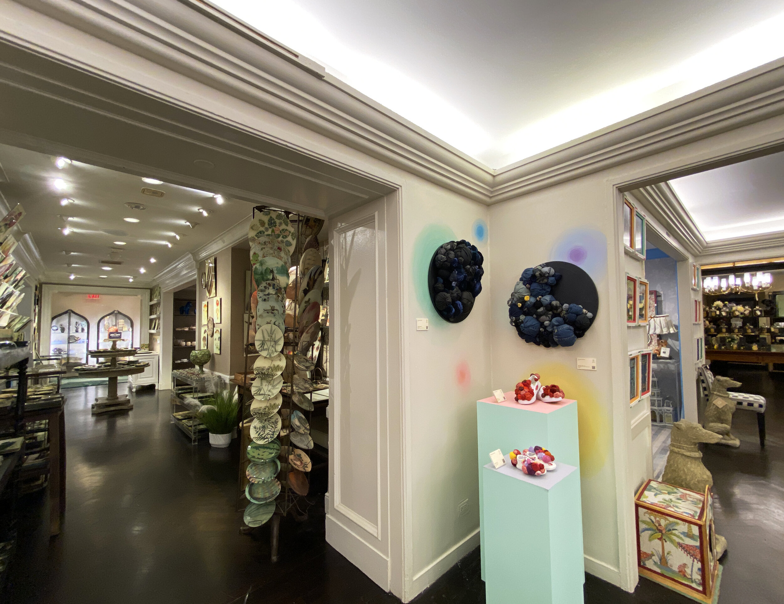 Unique Store Fixtures Takes the Gold — for Brilliant Bergdorf Goodman  Makeover – Visual Merchandising and Store Design