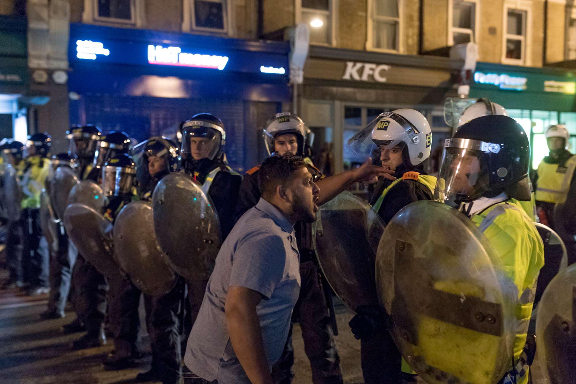 Demonstrators clashed with police in London over the death of Edir Frederico Da Costa, a 25 year old black man who passed away six day after being arrested officers. The police watchdog, used force and CS spray against Da Costa during his arrest.