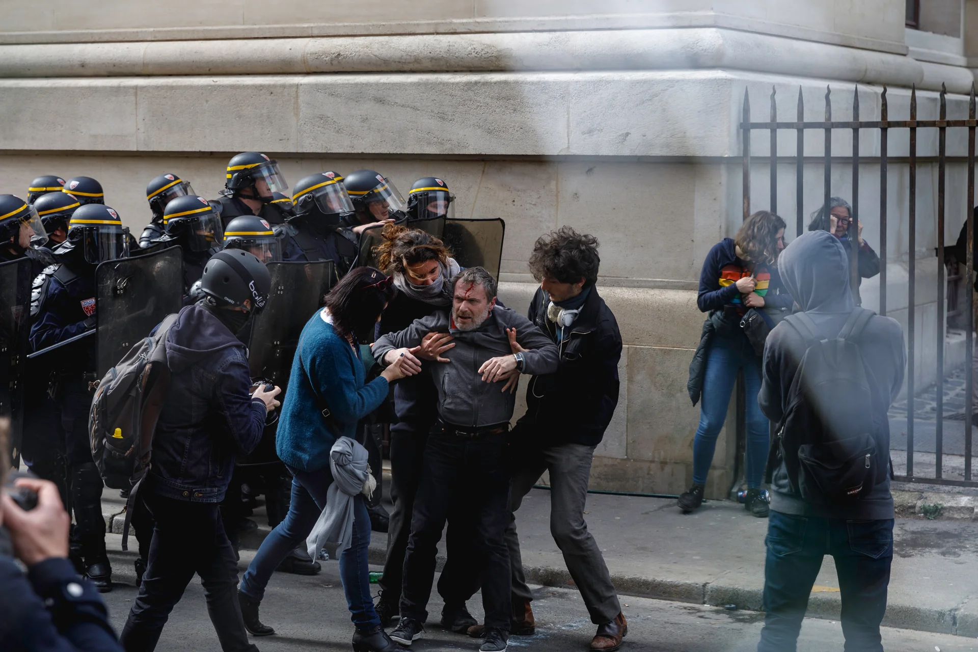 EdRobertson_Occipitals_ParisMayDayRiots_2018_20.jpg