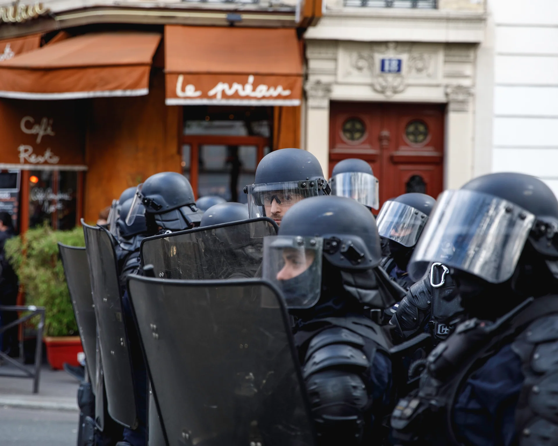 EdRobertson_Occipitals_ParisMayDayRiots_2018_07.jpg