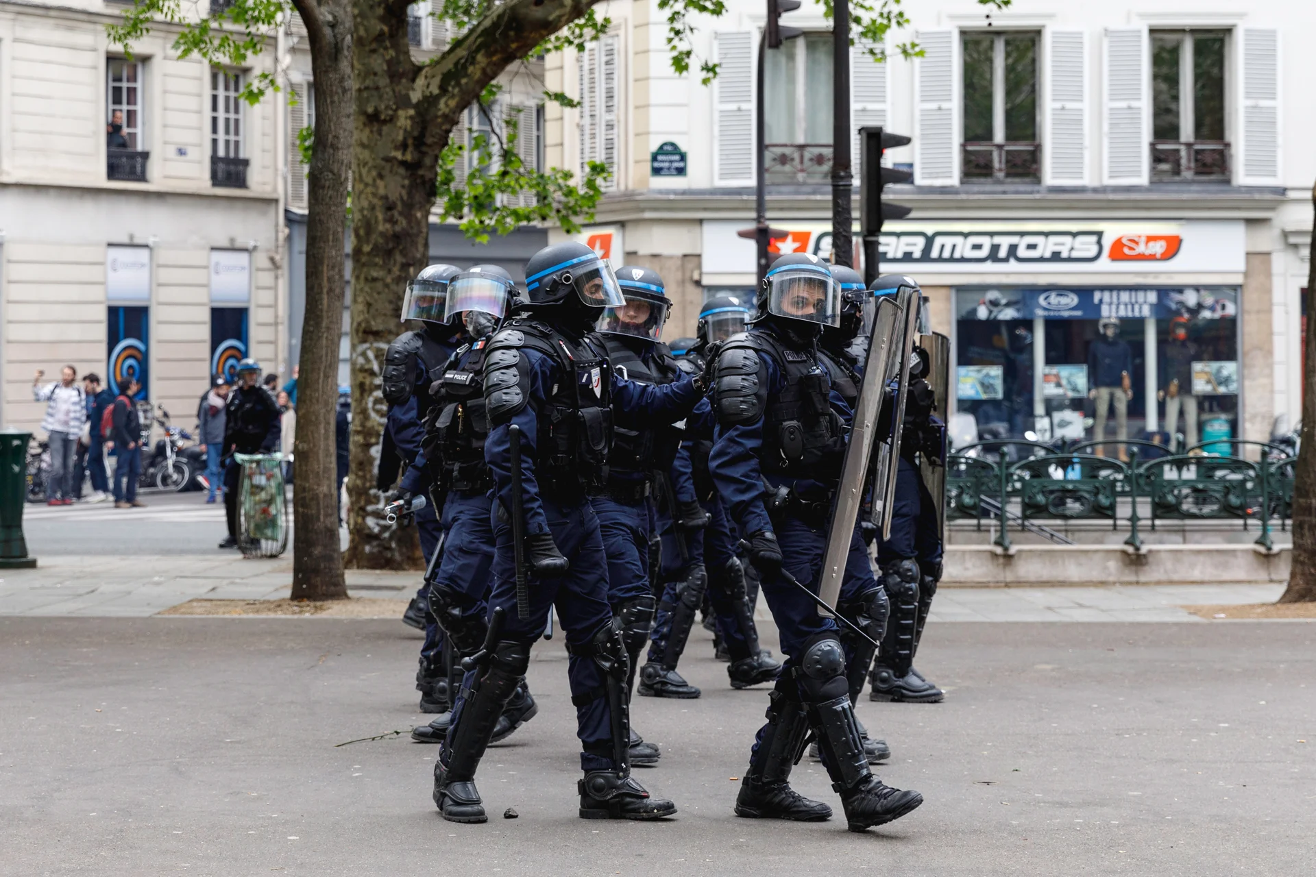 EdRobertson_Occipitals_ParisMayDayRiots_2018_05.jpg