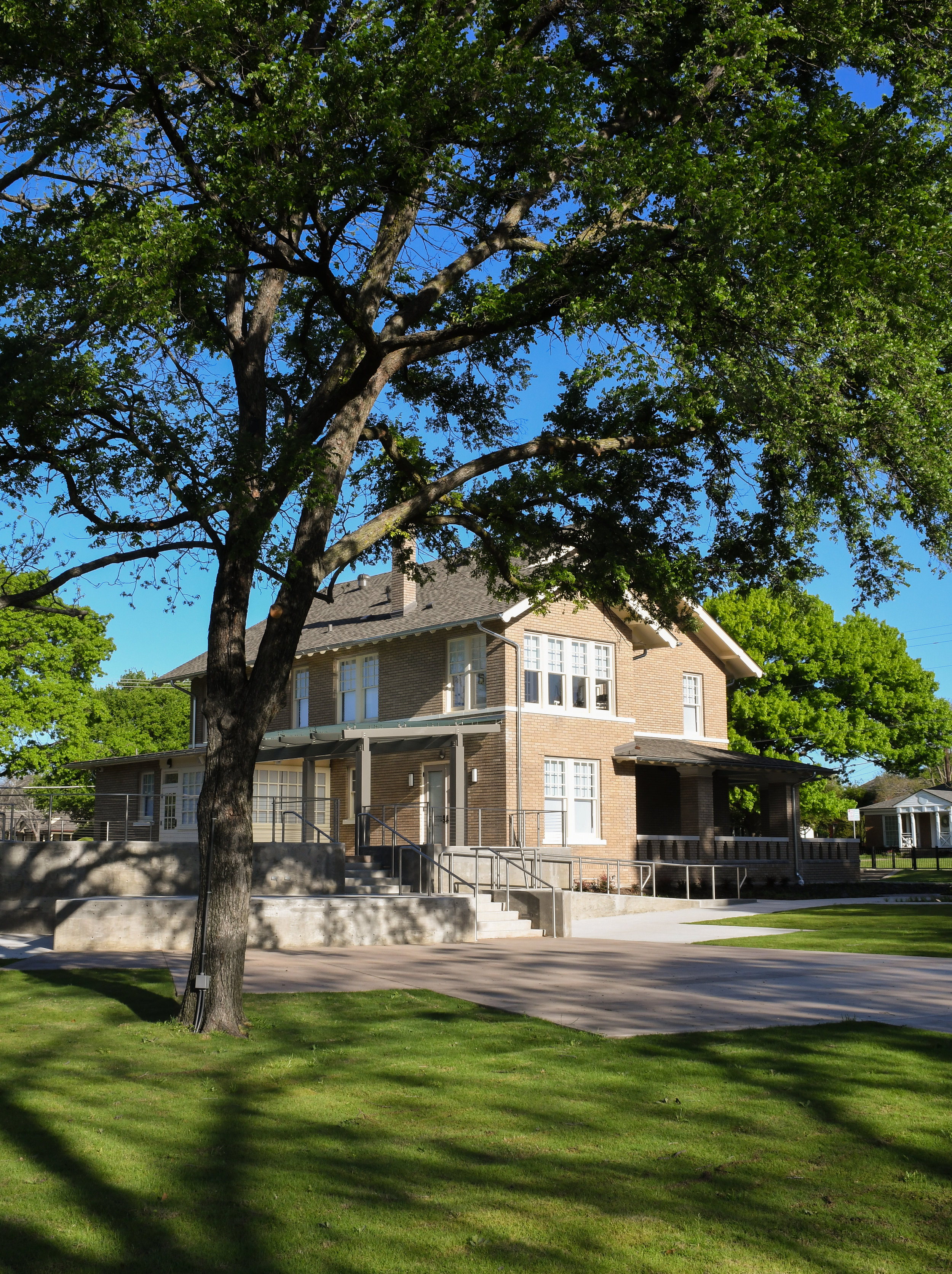 artcentre ext.1 4-17.jpg