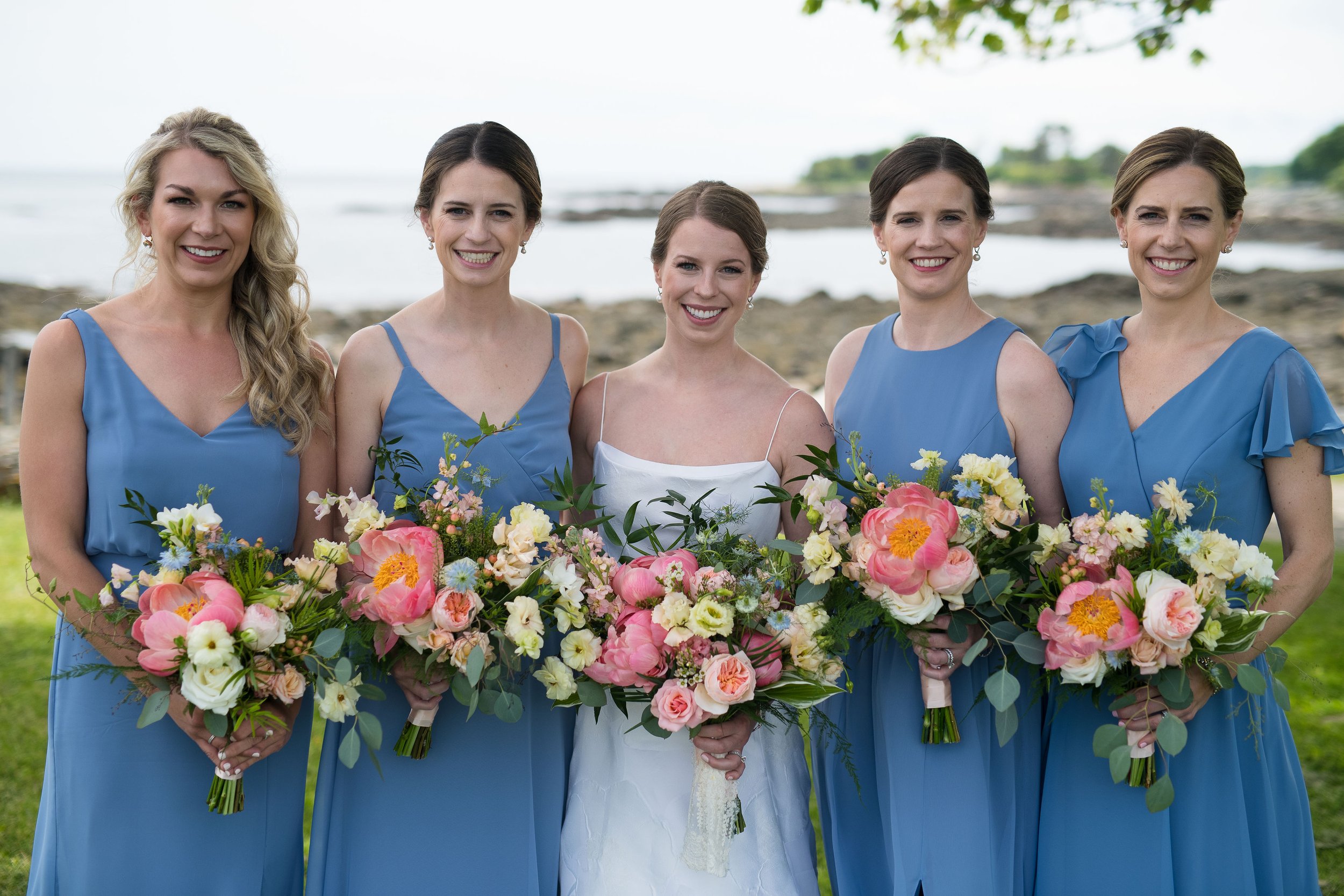 Luscious bouquets for a June bride photo by @nateandjennyweddings