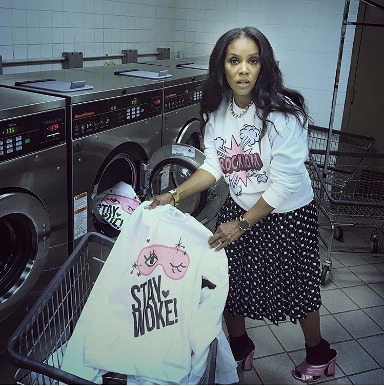 (oh snap link http://www.juneambrose.com/limited-edition-sweatshirts-2/ ) (photo June Ambrose's Instagram )