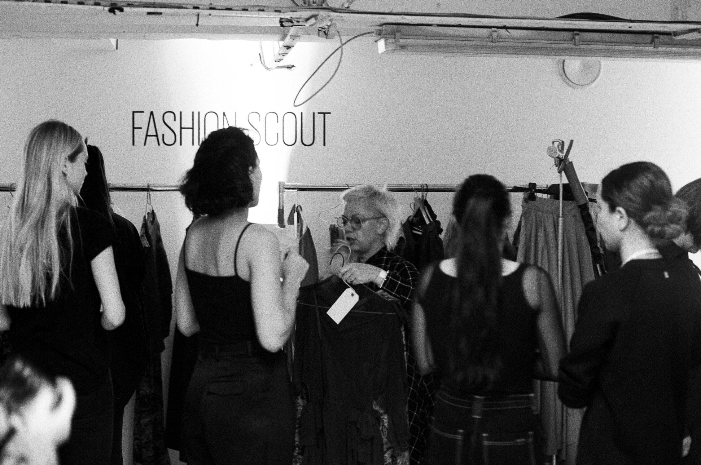 London_FashionWeek_2020-75.jpg