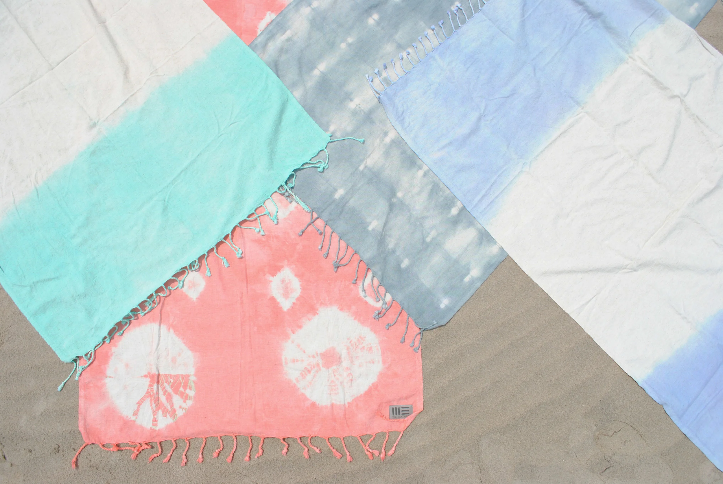 WEGATHER_HanddyedPeshtemal_TurkishTowel_Multi_Overlap2.JPG