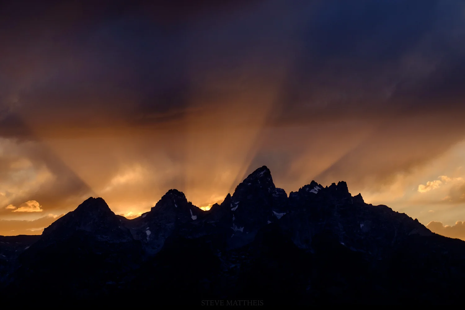XT1X3003.jpg