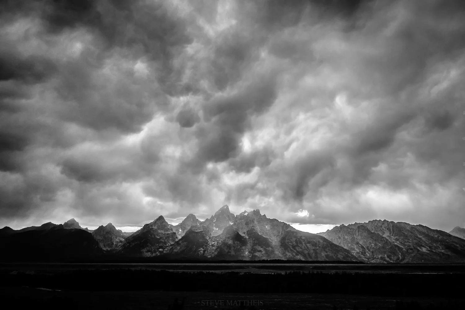 XT1X2811-Edit.jpg