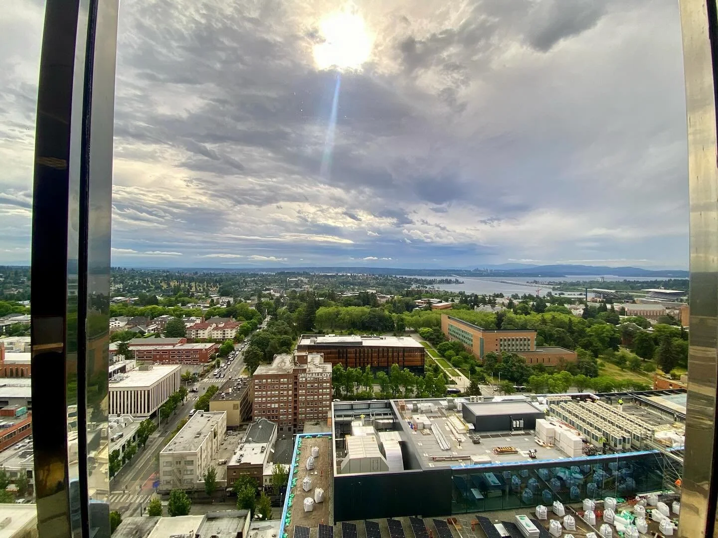 Early meeting in the tower board room ✨