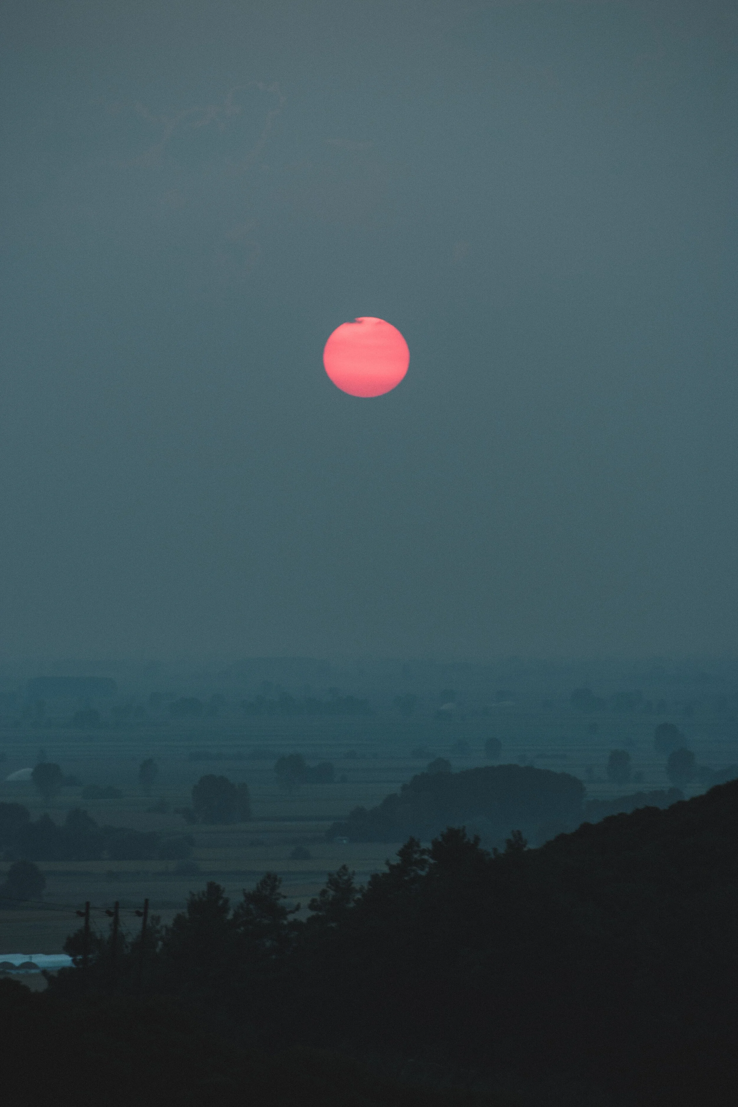 Tonight's pink supermoon will be the biggest and brightest of 2020