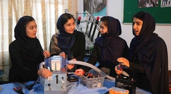 Group of teenage girls in Afghanistan use old car parts to create ventilator 