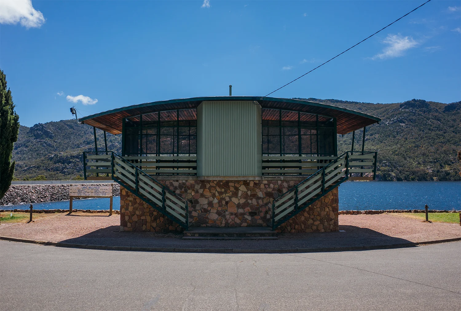 R0040678-web.jpg