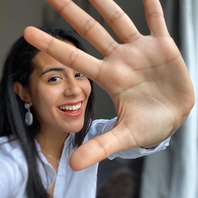 STUDENT PROFILE - MARIANA

Mariana Quiroga Londoño is a Bioinformatician, research assistant and Master of Philosophy (Mphil) in Medical Science student at the University of Cambridge (Haematology Dept.). In her free time, she loves science communic