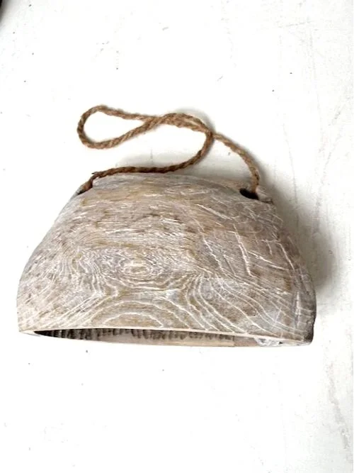 VINTAGE TIMBER COW BELL / 2