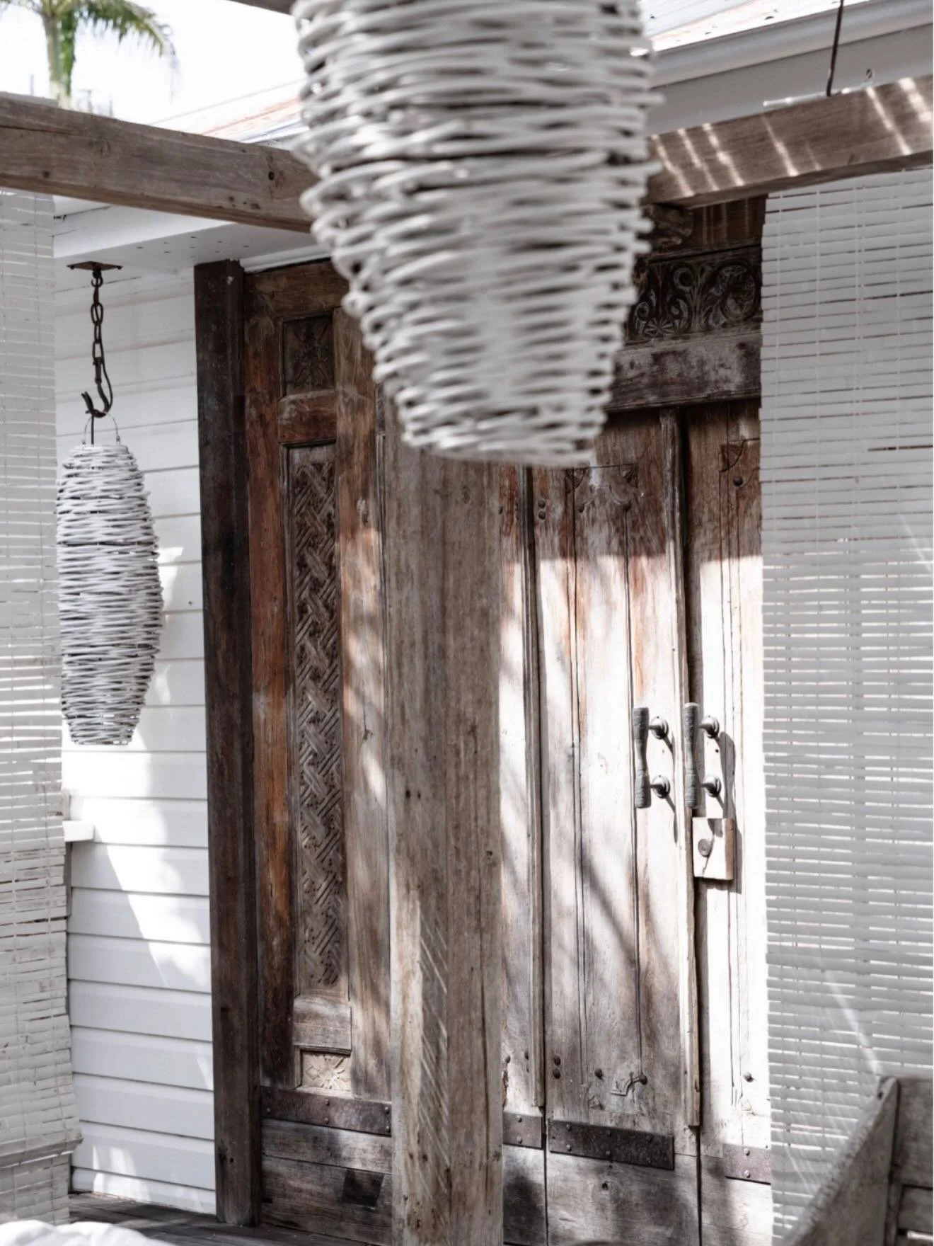 To celebrate us opening up our store in a new location (right next door to the old spot) we are having a 15% OFF SALE on all doors!! 
Cover image taken by @be_ryder