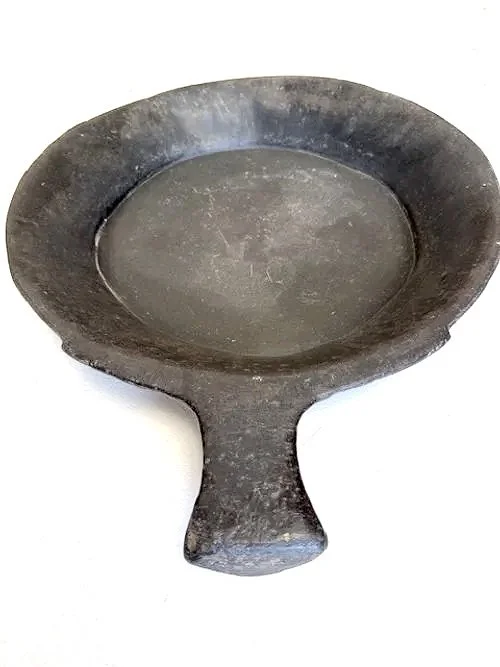 black marble chapati plate , cheese board , black marble , byron bay furniture , haveli of byron bay , byron bay furniture , byron bay homewares , rustic decor homewares marble bowls (Copy)