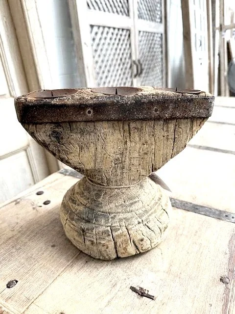 VINTAGE INDIAN CANDLE BLOCK / 0066