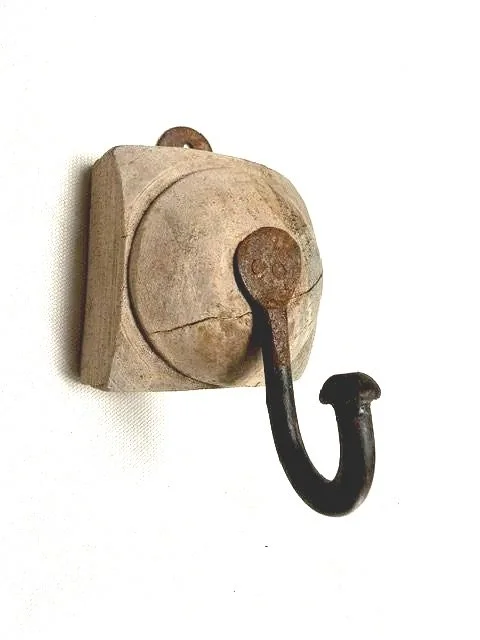 SINGLE WALL HOOK / 5
