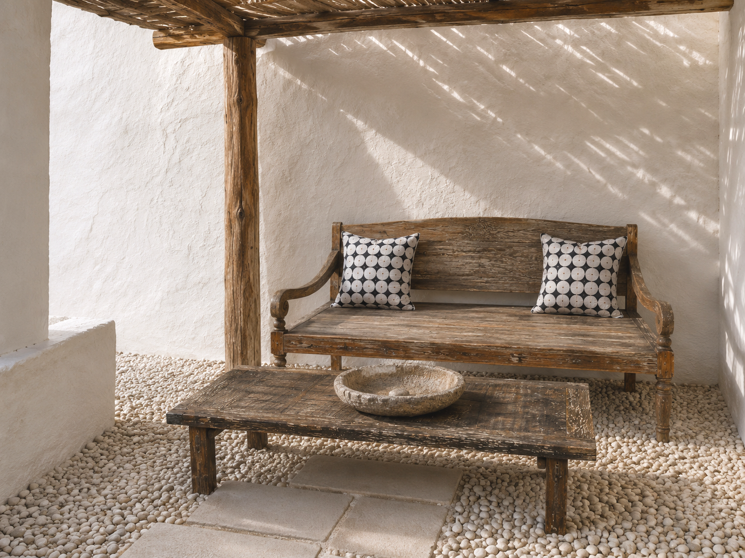 WEAVERS TABLE