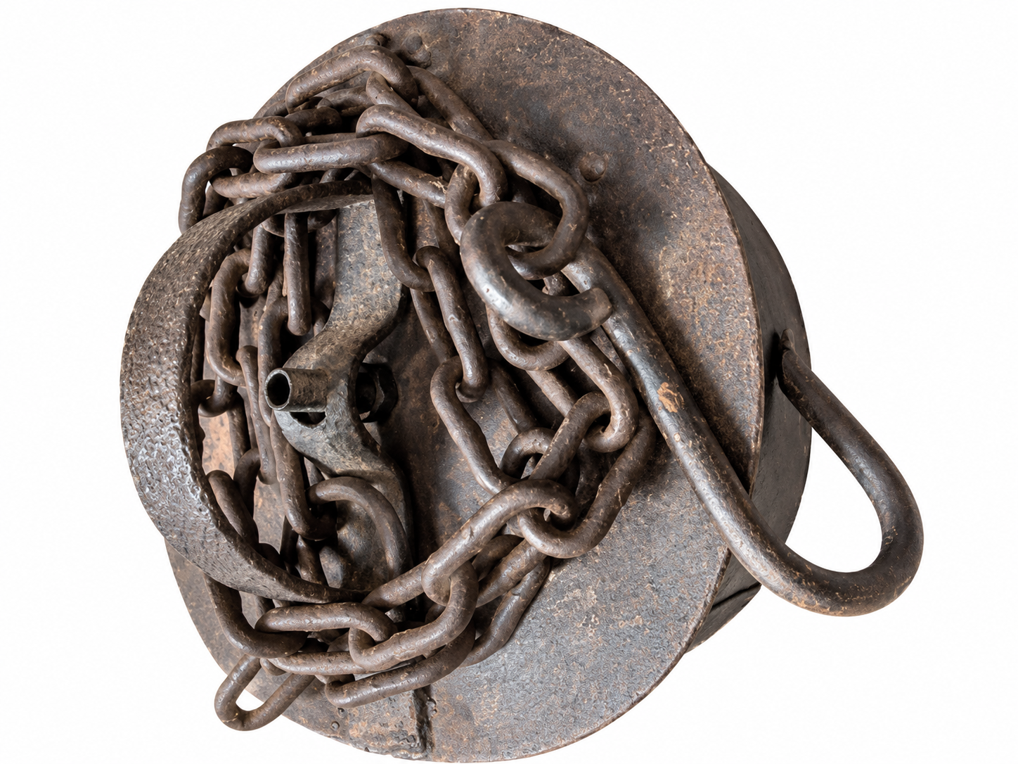 Rusty+Iron+Lid+with+Heavy+Chain.png