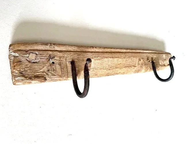 2 HOOK PANEL  SUN BLEACHED / 24