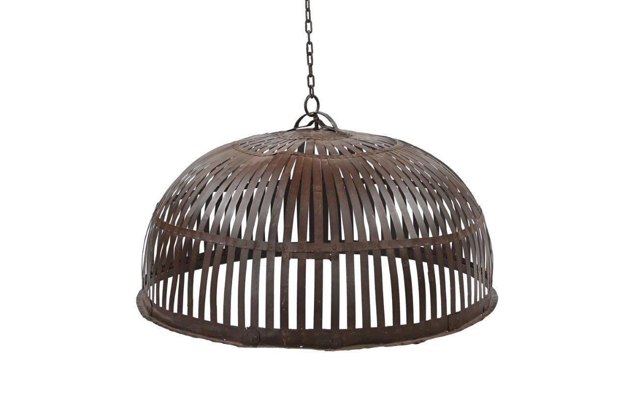 ANTIQUE IRON GAFE LIGHT SHADE / T045