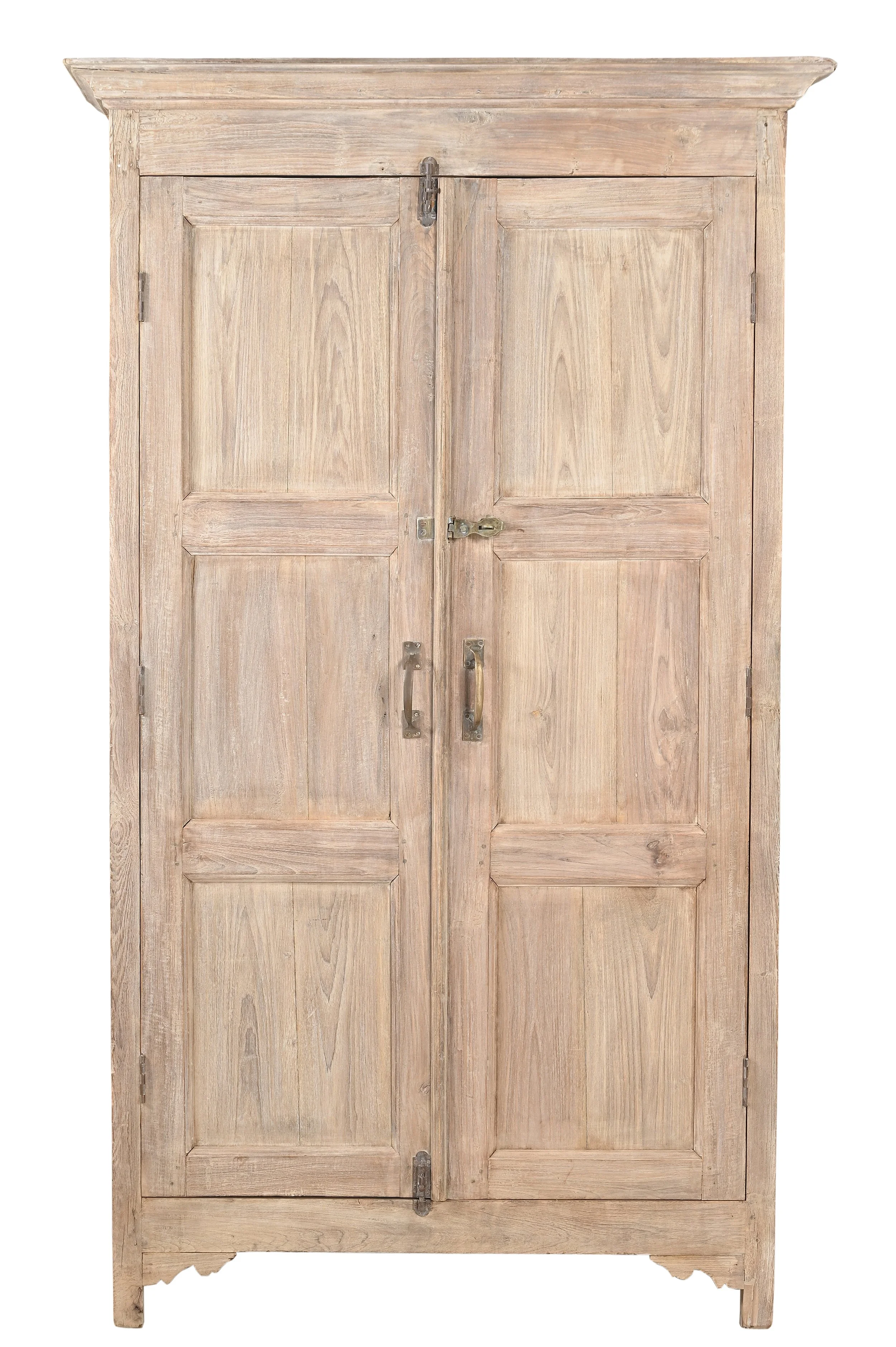 wardrobe , pantry cupboard , kitchen cupboard