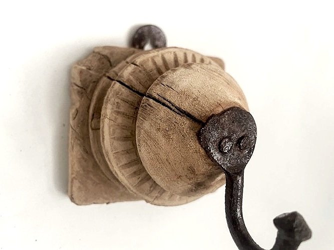 hook panel sun bleached teak / 3