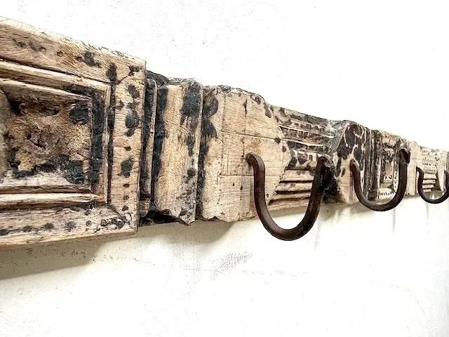 7 HOOK PANEL SUN BLEACHED TEAK / 02172