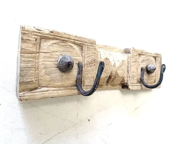 2 HOOK AGED TEAK PANEL /0086