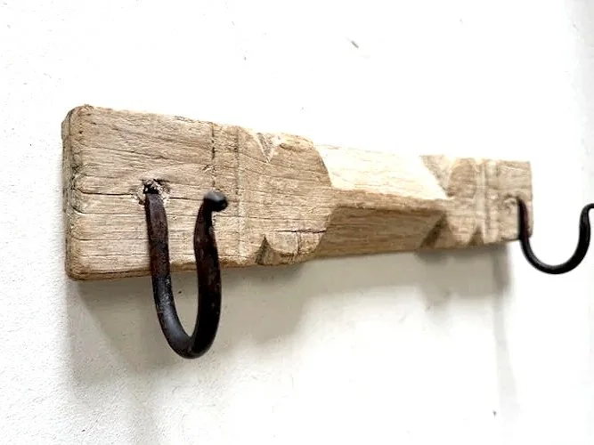 2 HOOK PANEL  SUN BLEACHED / 29