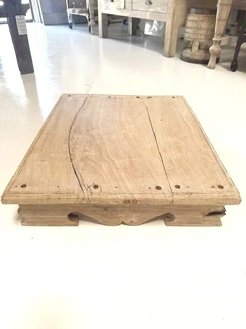 TIMBER BREAD BOARD / 1