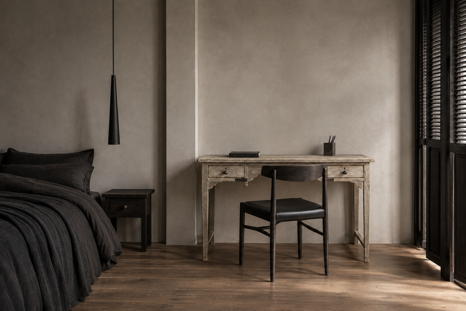 WRITING TABLE / 048