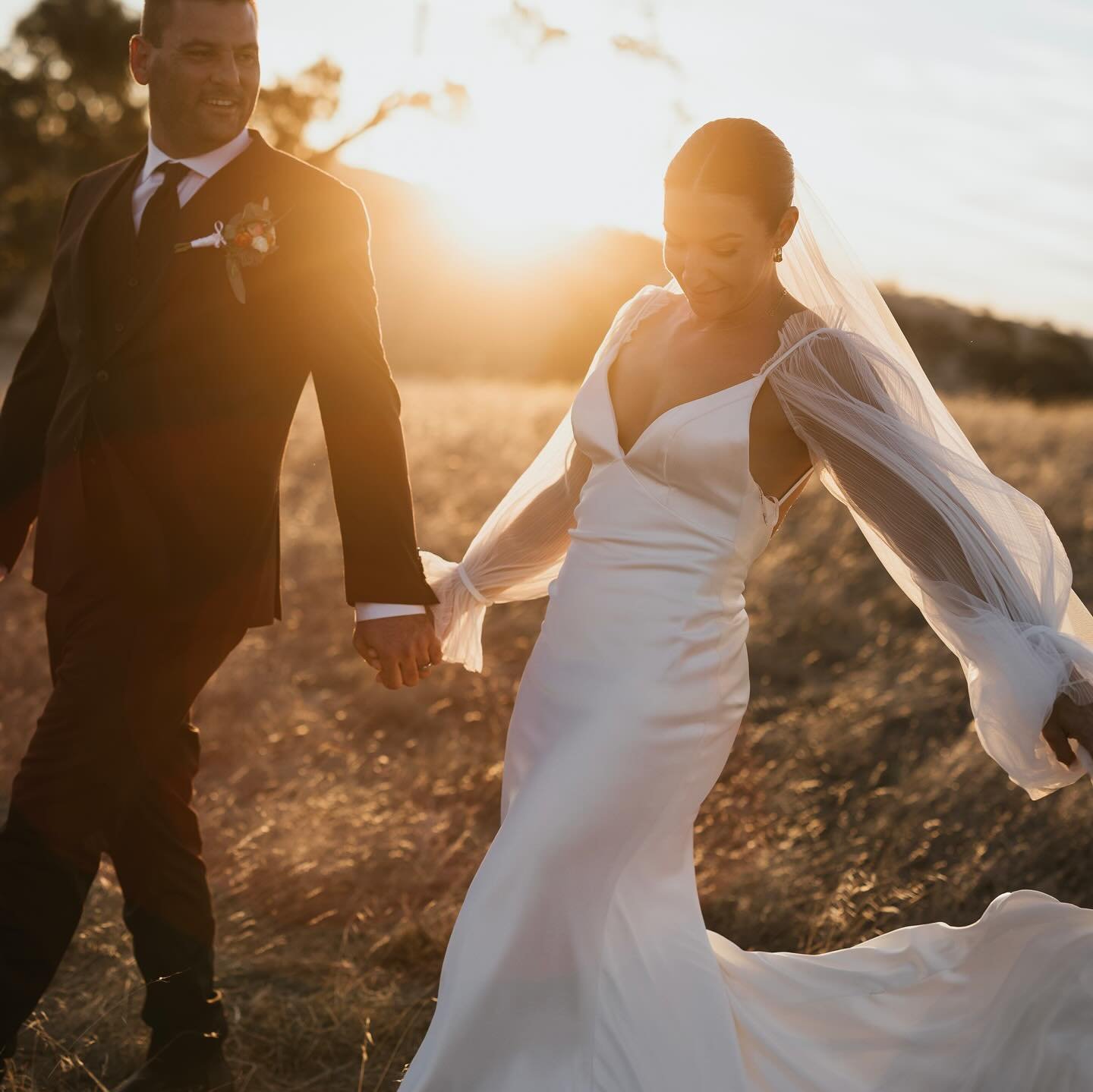 K A T + T U L L Y 

That&rsquo;s right, two Kat and Tully&rsquo;s got married in Clare within a month.

Kat and Tully&rsquo;s wedding at Bungaree Station was a picturesque celebration of love, blending rustic charm with elegant simplicity. Set agains